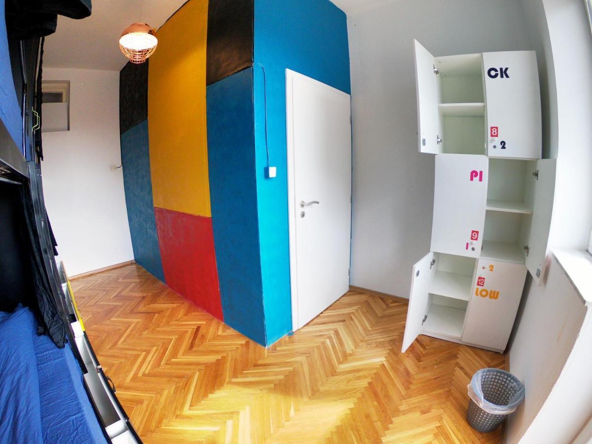 Center Apartment Prisztina Zewnętrze zdjęcie